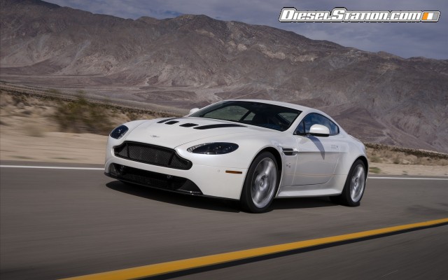 Aston Martin V12 Vantage S 2014 Widescreen Picture #84 Aston Martin V12 Vantage S 2014 Widescreen Picture #84